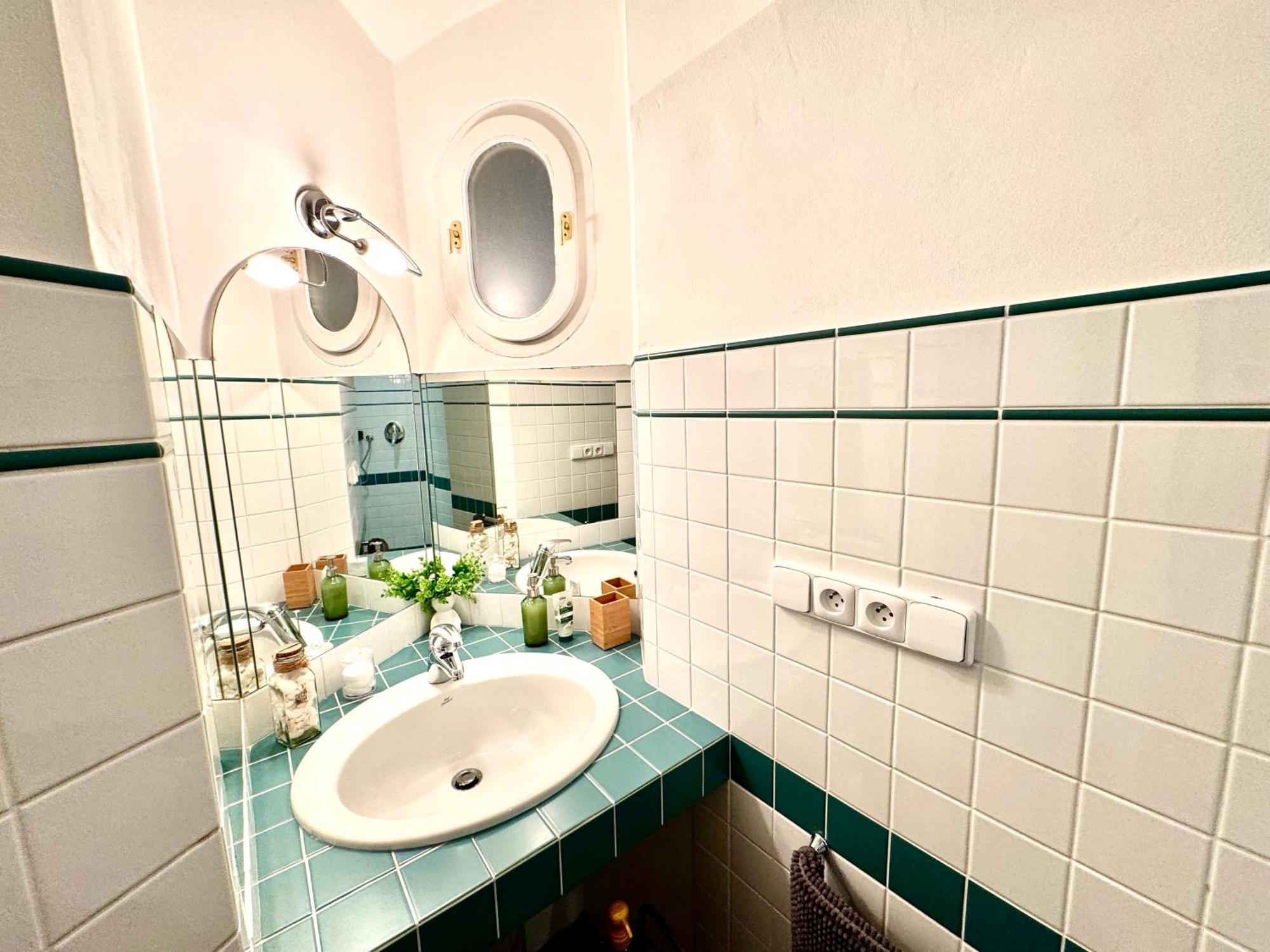 Elegantsuite 1 Minut Charles Bridge Ps5 And Garden *
